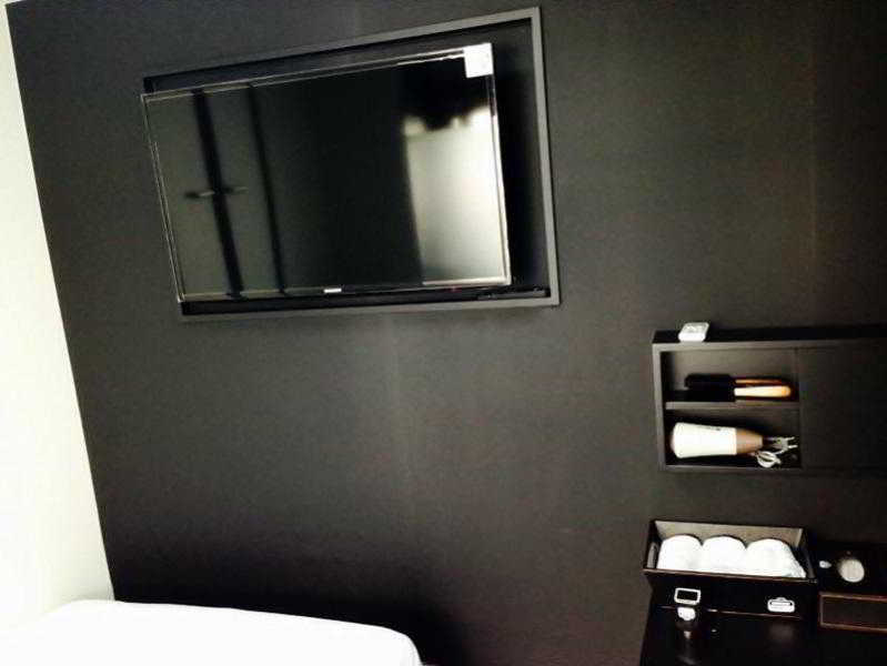 อีโคโนมี โฮเต็ล นัมโบ Motel ปูซาน ภายนอก รูปภาพ