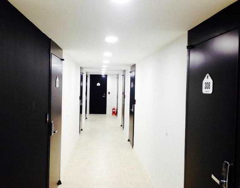 อีโคโนมี โฮเต็ล นัมโบ Motel ปูซาน ภายนอก รูปภาพ